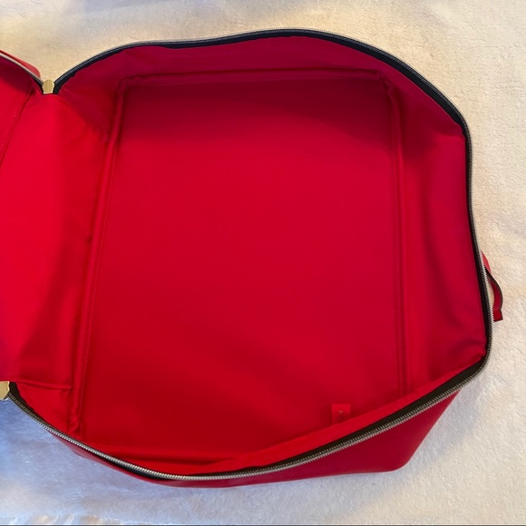 Estée Lauder Travel Case - Picture 7 of 10